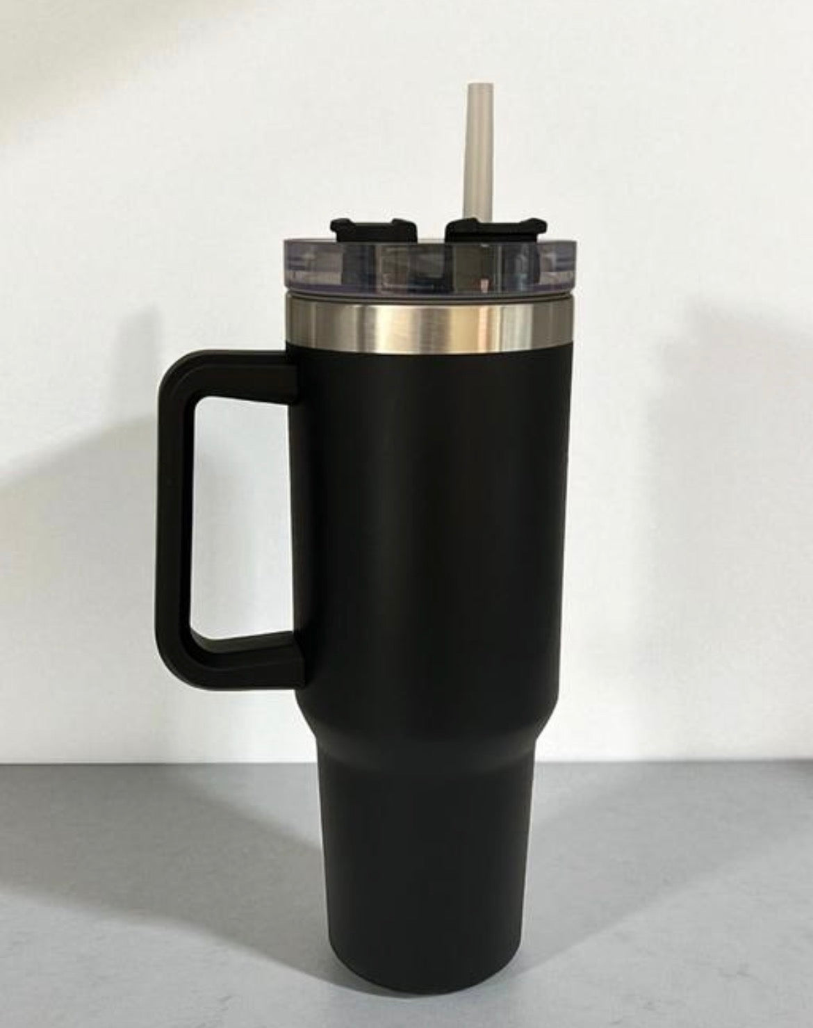 Flowsta HydraTumbler – 40 oz Premium Stainless Steel Tumbler with Handle & Straw | Leak-Proof Travel Mug